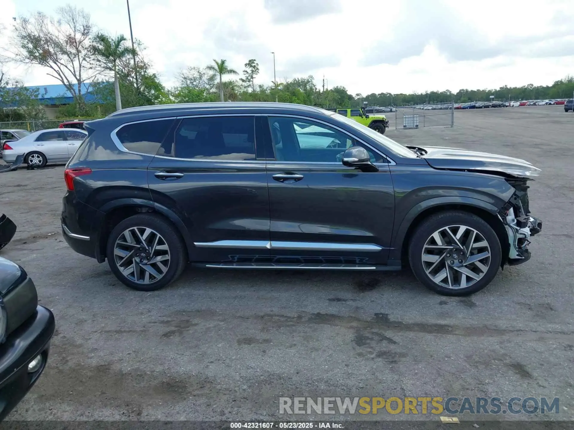 13 Photograph of a damaged car 5NMS54AL1PH492283 HYUNDAI SANTA FE 2023