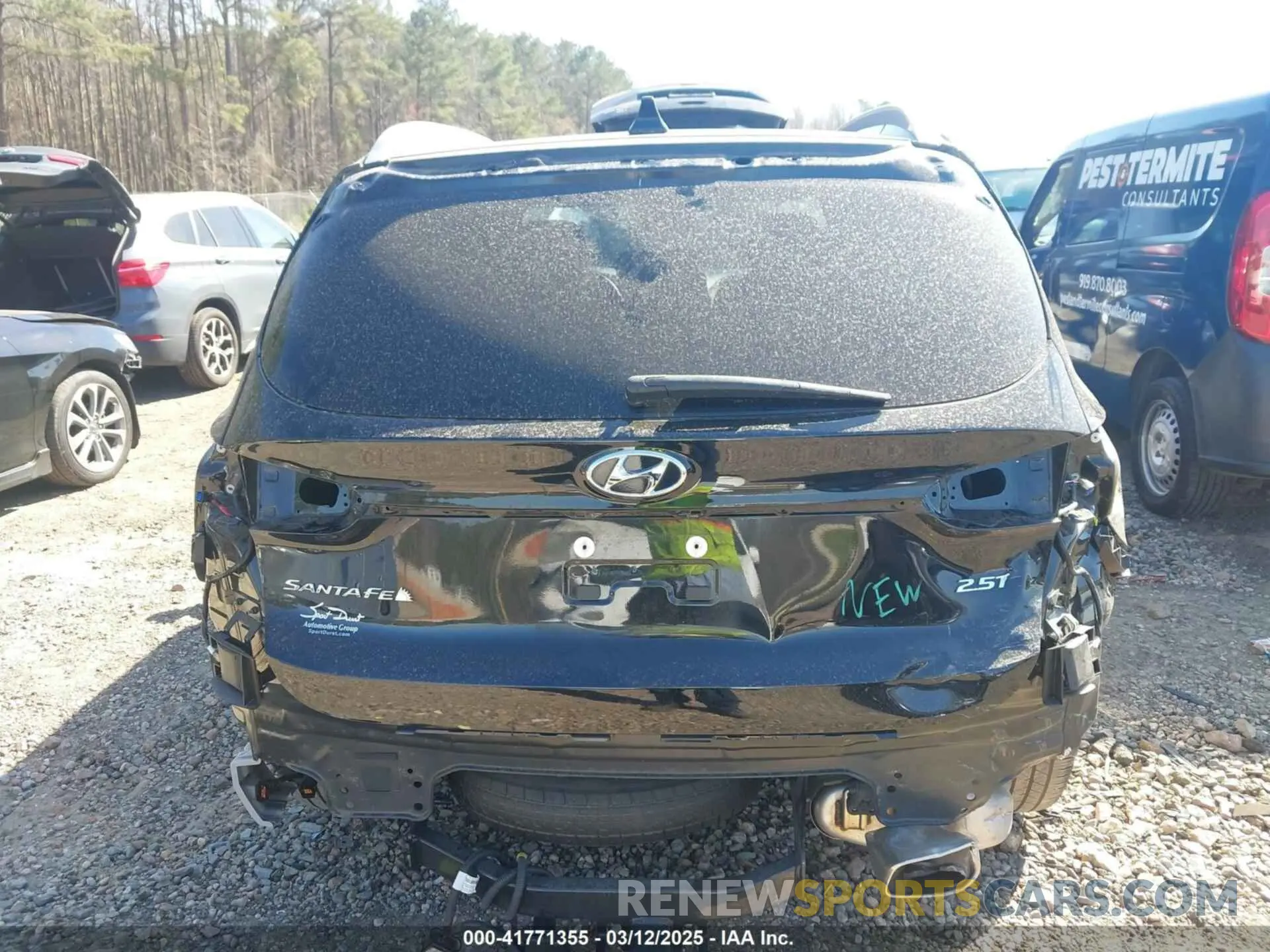 17 Photograph of a damaged car 5NMS54AL7PH577709 HYUNDAI SANTA FE 2023