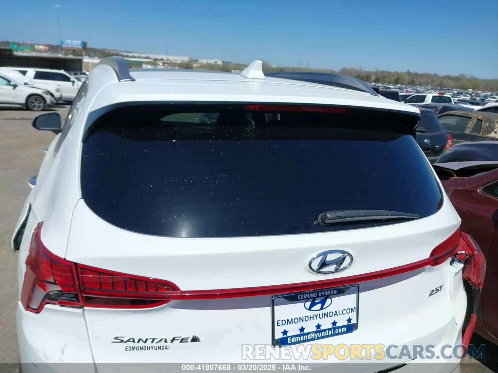 19 Photograph of a damaged car 5NMS54ALXPH647008 HYUNDAI SANTA FE 2023