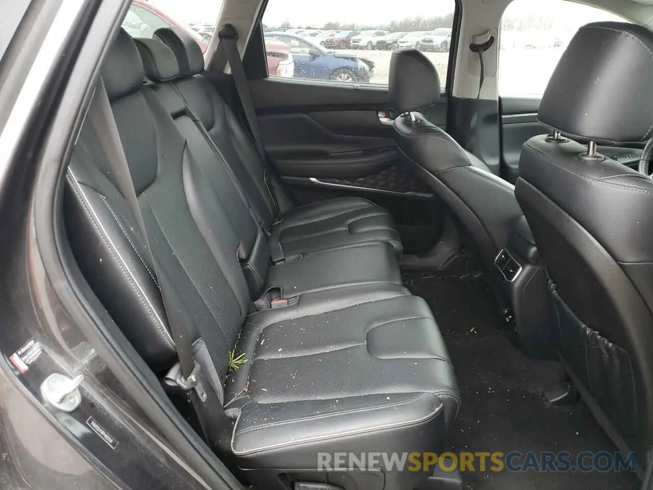 11 Photograph of a damaged car 5NMS5DA18PH002968 HYUNDAI SANTA FE 2023