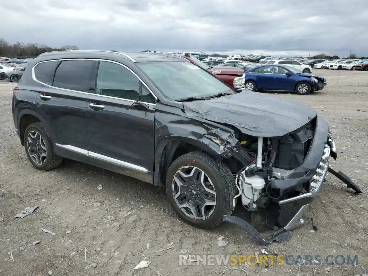 4 Photograph of a damaged car 5NMS5DA18PH002968 HYUNDAI SANTA FE 2023