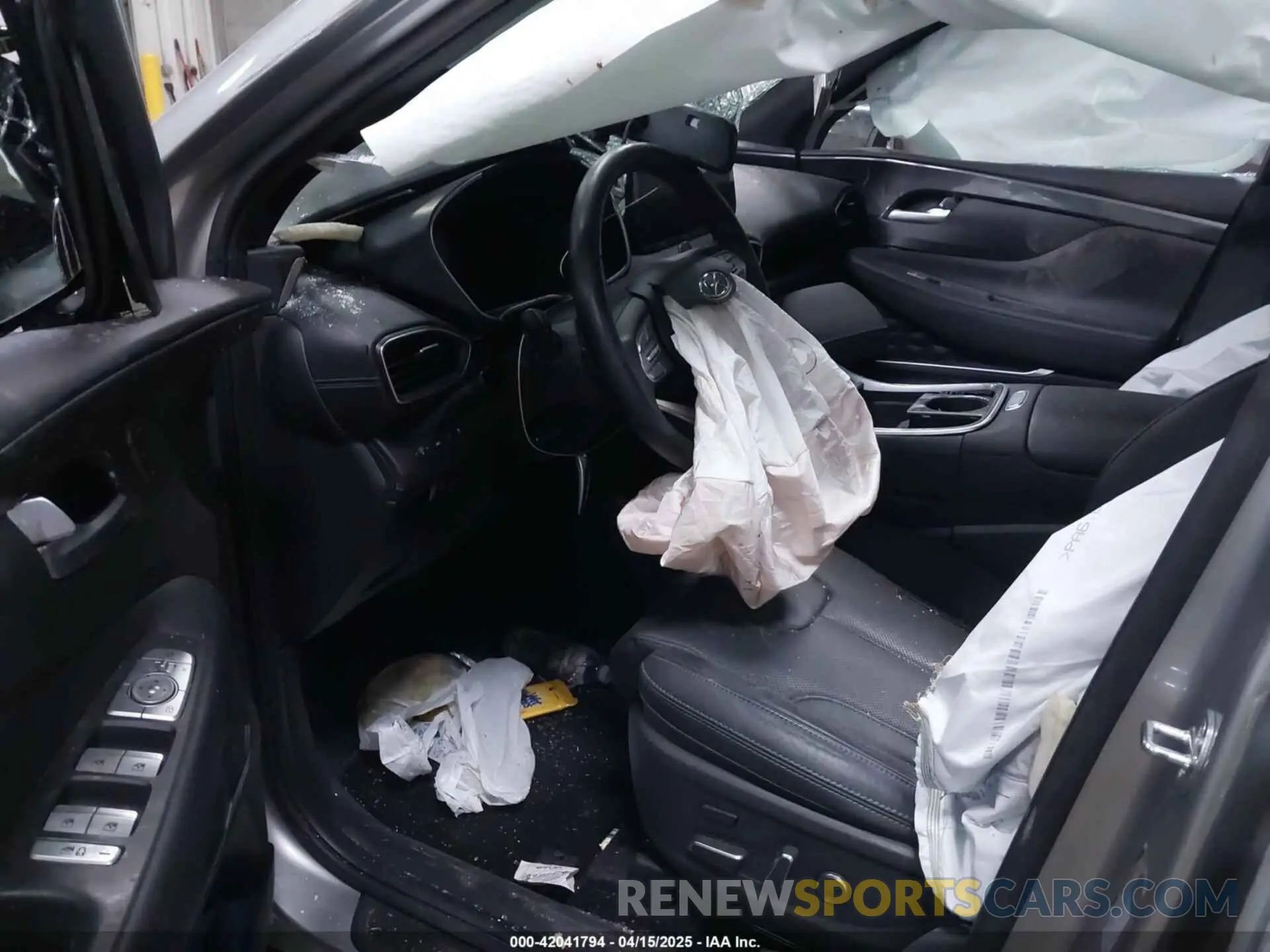 5 Photograph of a damaged car 5NMS5DAL1PH589922 HYUNDAI SANTA FE 2023