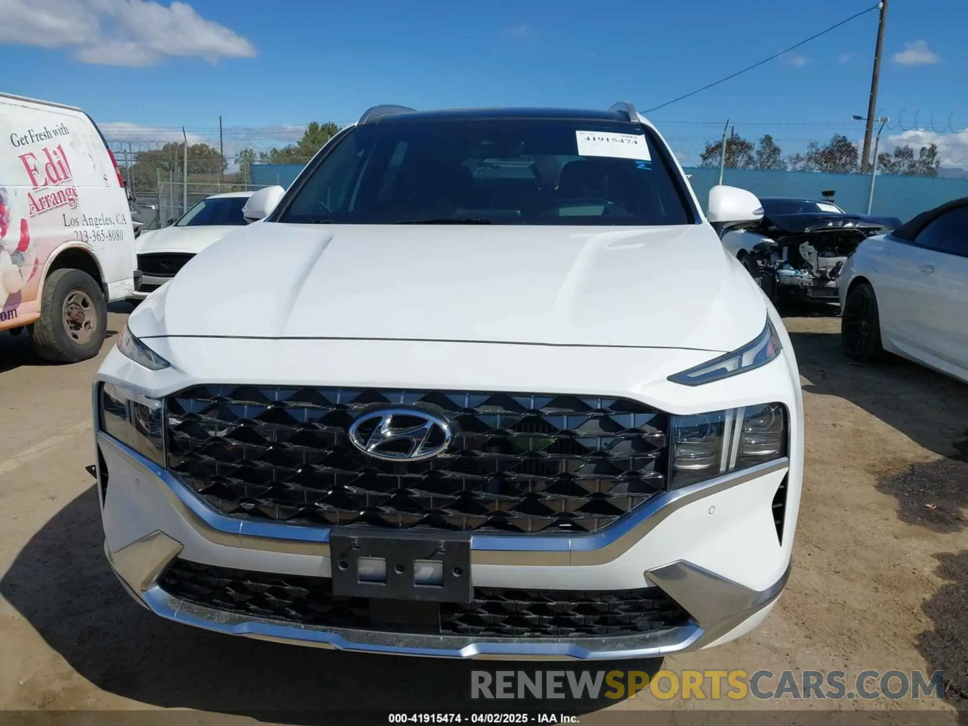 13 Photograph of a damaged car 5NMS5DAL2PH511908 HYUNDAI SANTA FE 2023