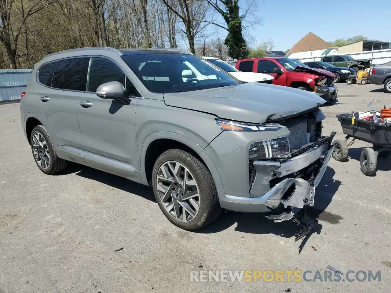4 Photograph of a damaged car 5NMS5DAL4PH498983 HYUNDAI SANTA FE 2023