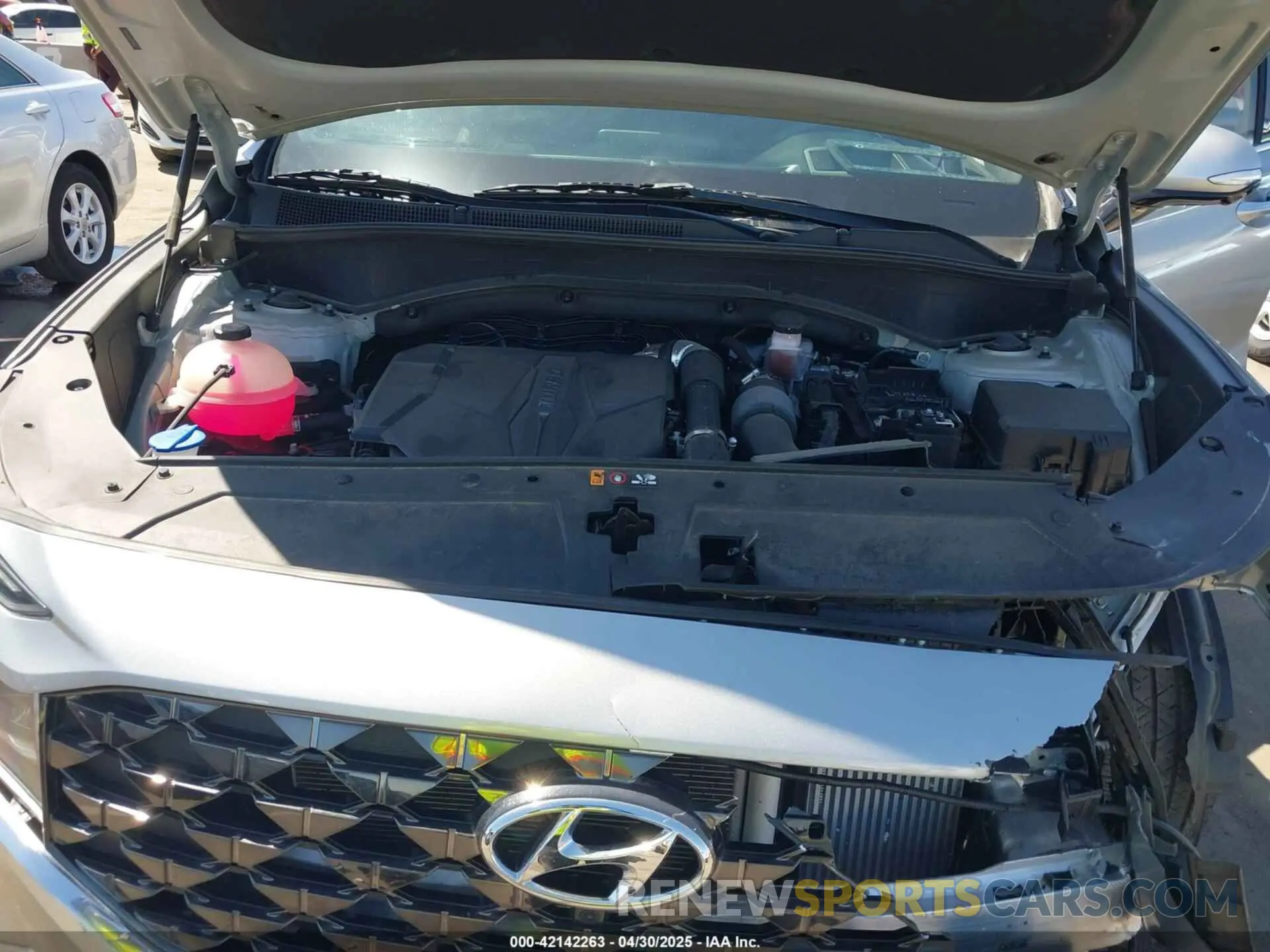 10 Photograph of a damaged car 5NMS5DAL5PH590717 HYUNDAI SANTA FE 2023