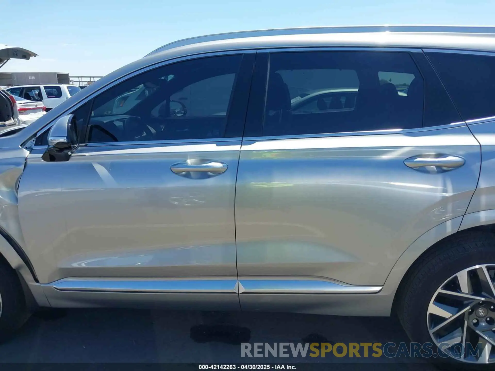 14 Photograph of a damaged car 5NMS5DAL5PH590717 HYUNDAI SANTA FE 2023