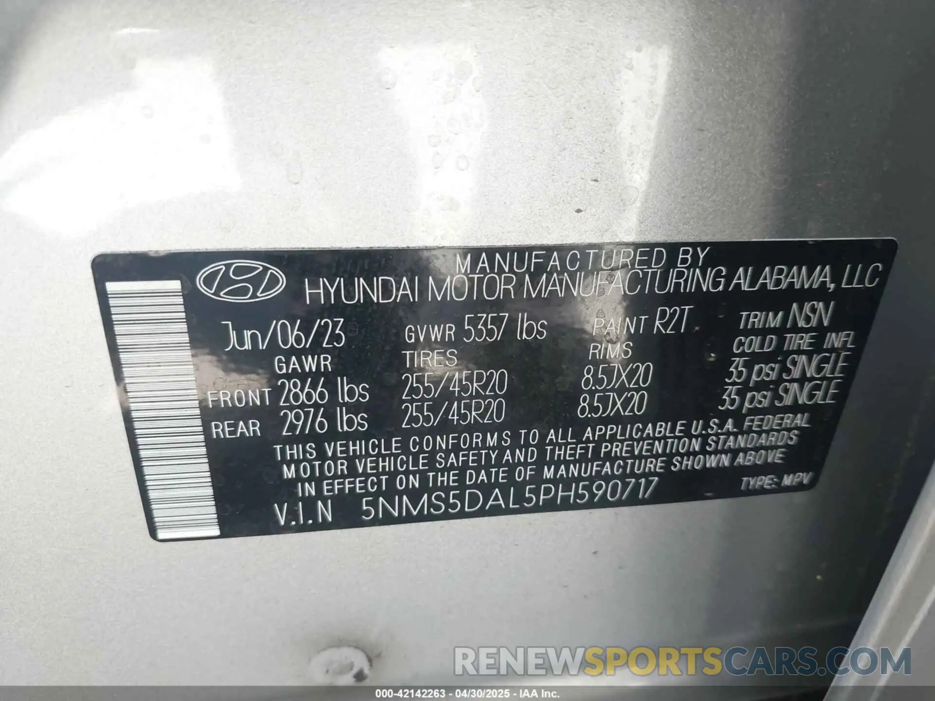 9 Photograph of a damaged car 5NMS5DAL5PH590717 HYUNDAI SANTA FE 2023