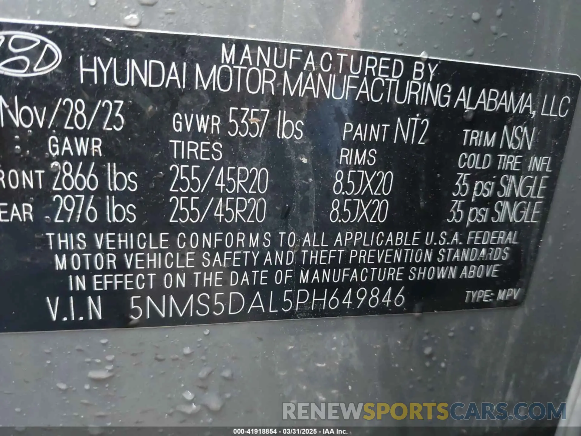 9 Photograph of a damaged car 5NMS5DAL5PH649846 HYUNDAI SANTA FE 2023