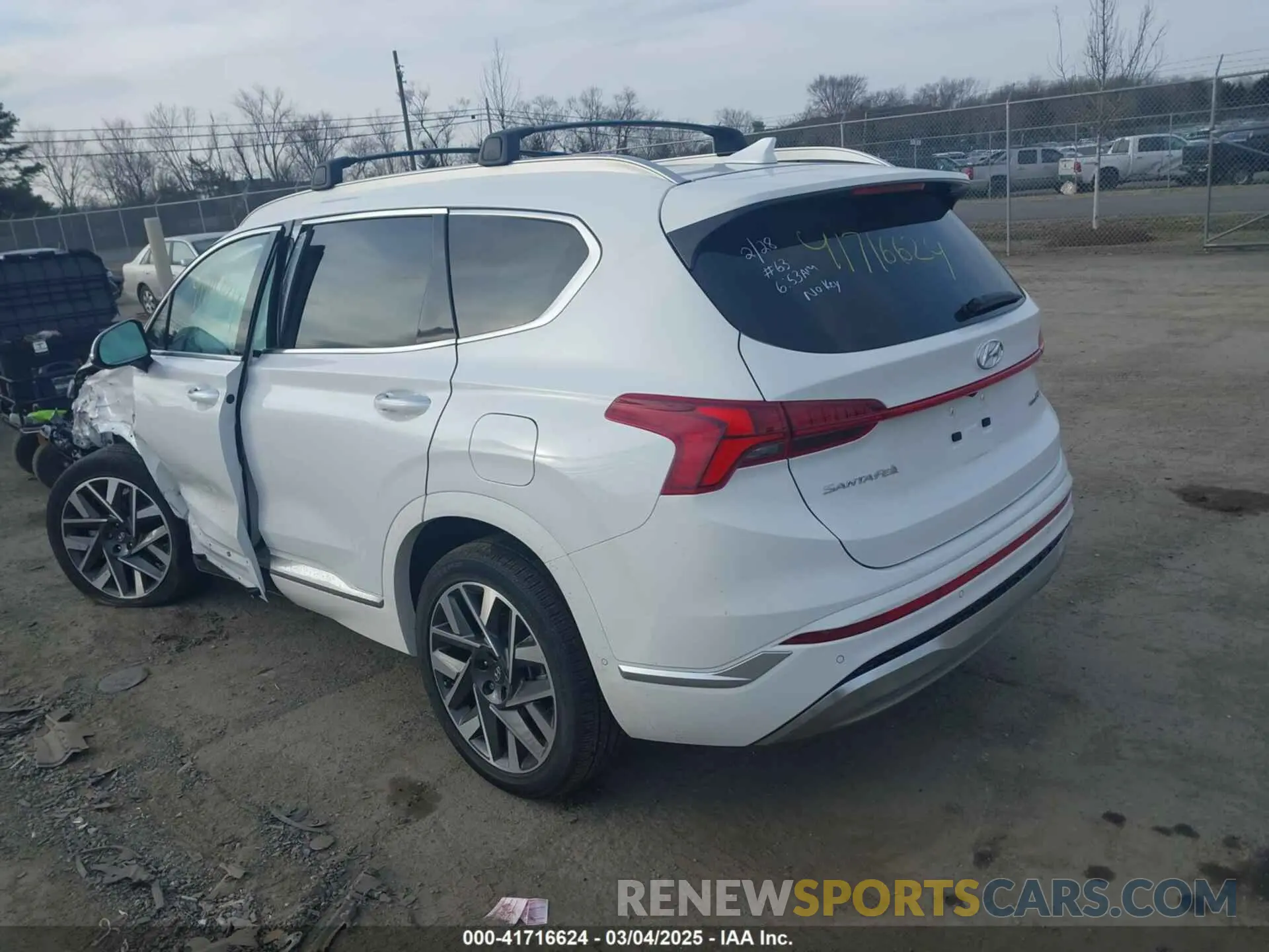3 Photograph of a damaged car 5NMS5DALXPH634937 HYUNDAI SANTA FE 2023