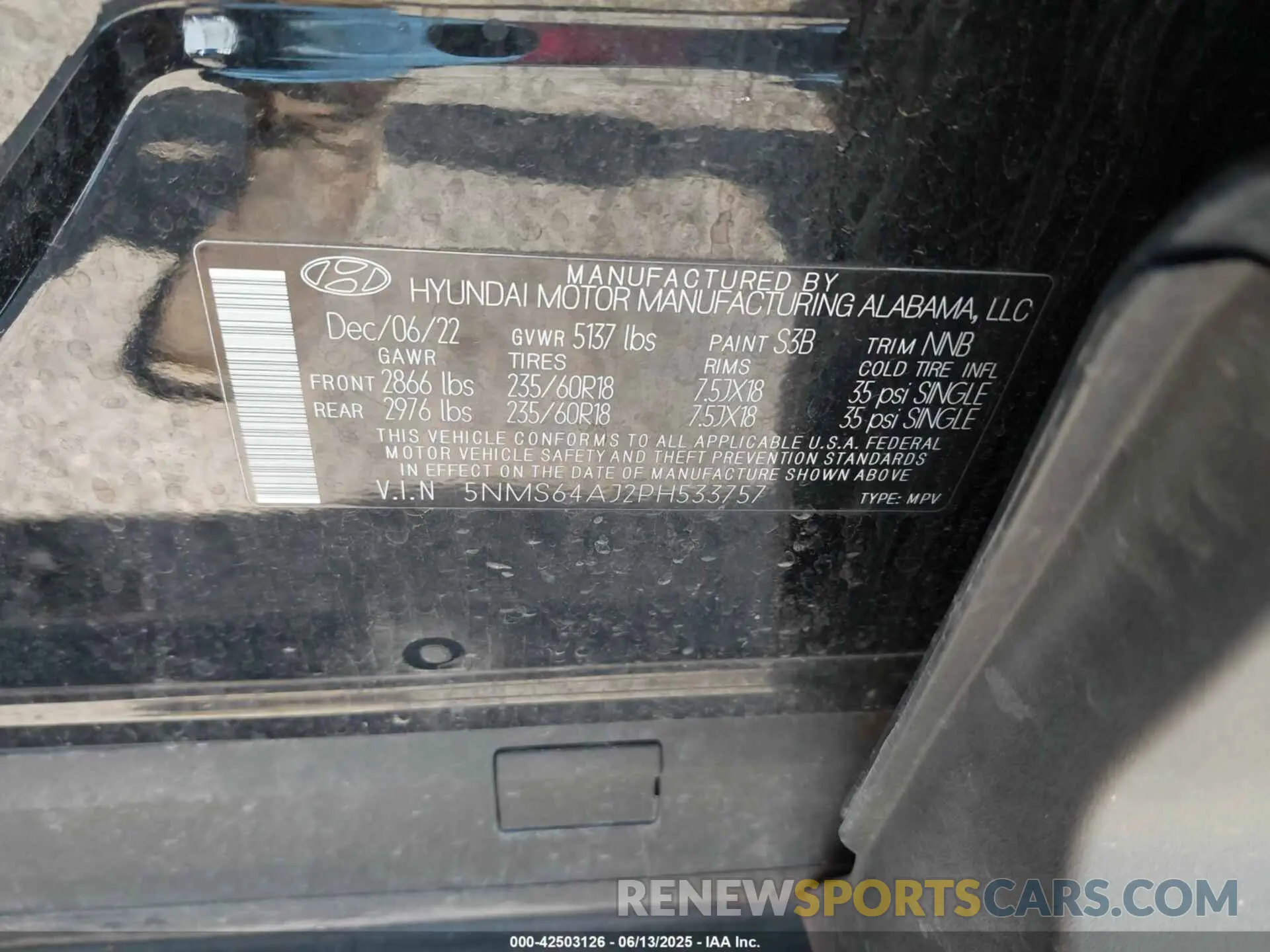 9 Photograph of a damaged car 5NMS64AJ2PH533757 HYUNDAI SANTA FE 2023