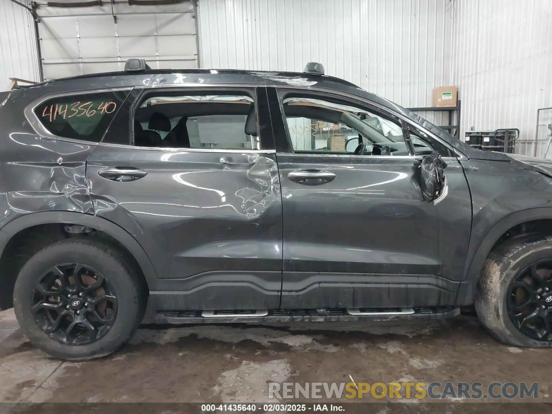 13 Photograph of a damaged car 5NMS6DAJ4PH626148 HYUNDAI SANTA FE 2023