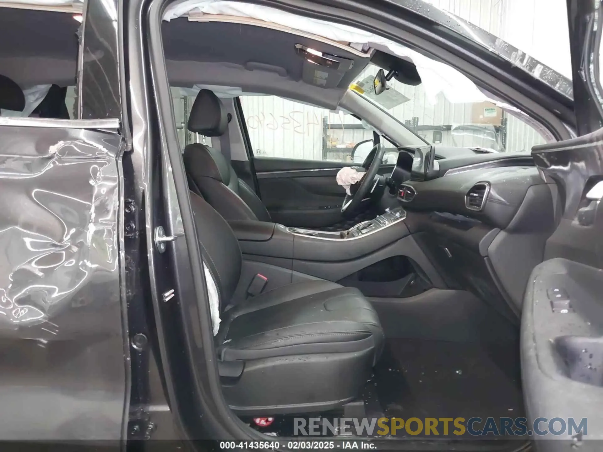 5 Photograph of a damaged car 5NMS6DAJ4PH626148 HYUNDAI SANTA FE 2023