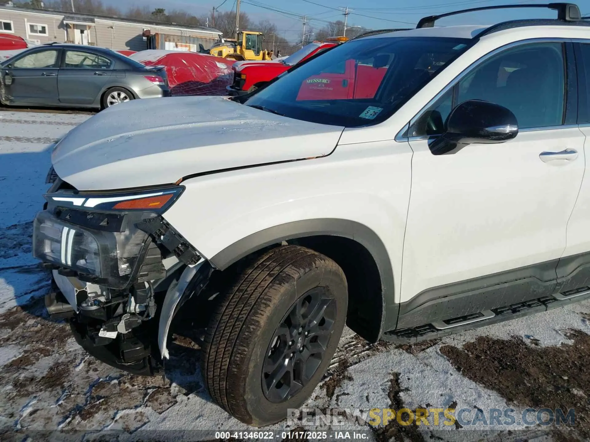 19 Photograph of a damaged car 5NMS6DAJ7PH572862 HYUNDAI SANTA FE 2023