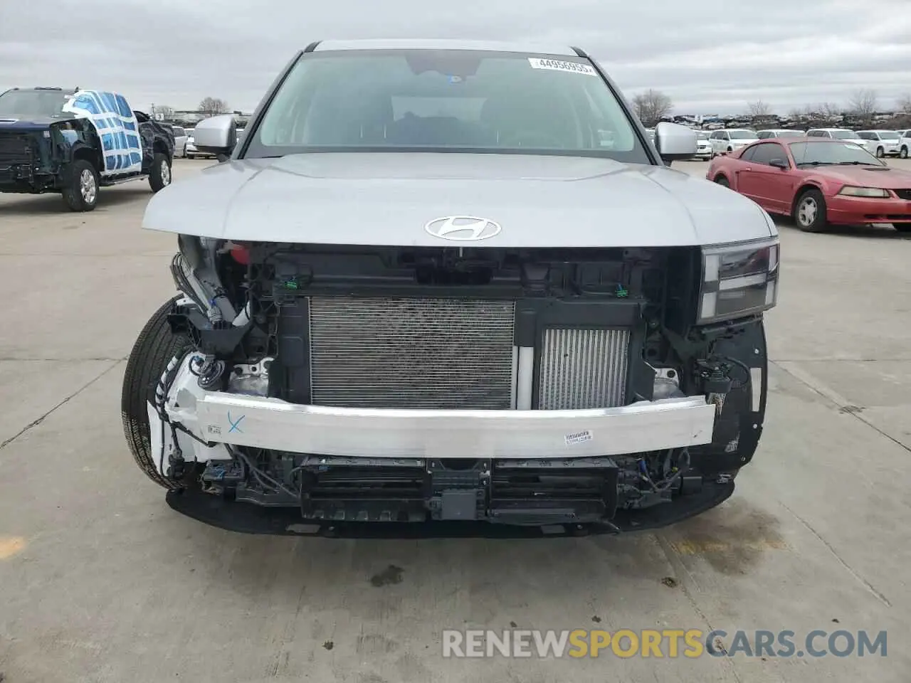 5 Photograph of a damaged car 5NMP14GL0RH056830 HYUNDAI SANTA FE 2024