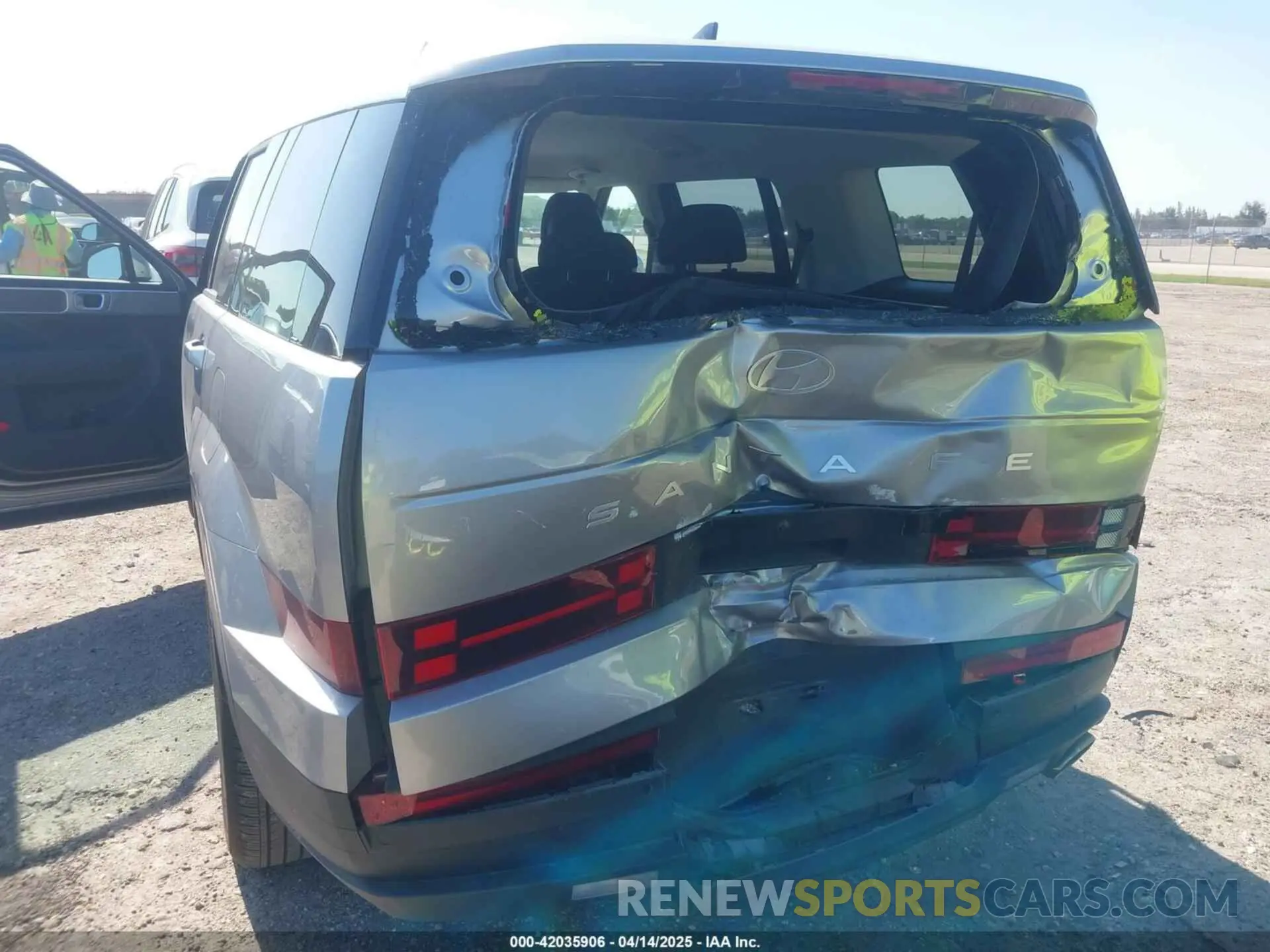 6 Photograph of a damaged car 5NMP14GLXRH067723 HYUNDAI SANTA FE 2024