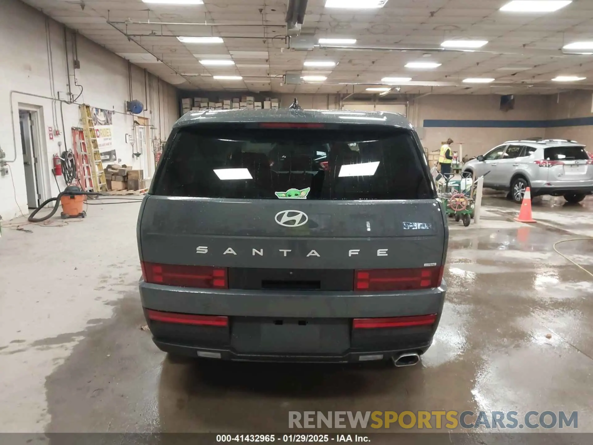 16 Photograph of a damaged car 5NMP1DGL2RH067859 HYUNDAI SANTA FE 2024