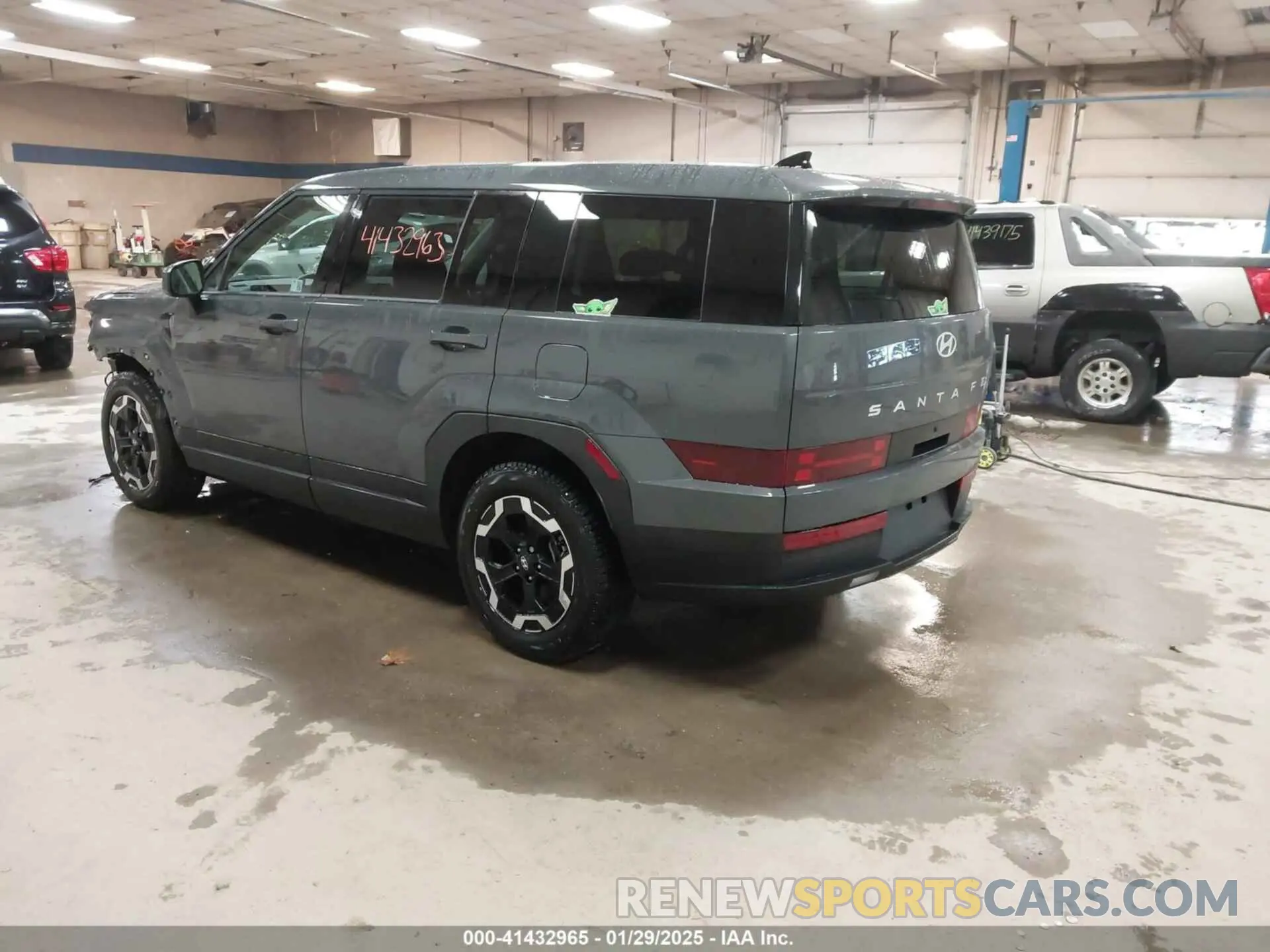 3 Photograph of a damaged car 5NMP1DGL2RH067859 HYUNDAI SANTA FE 2024
