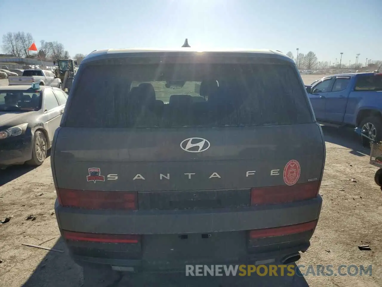 6 Photograph of a damaged car 5NMP1DGL3RH009601 HYUNDAI SANTA FE 2024