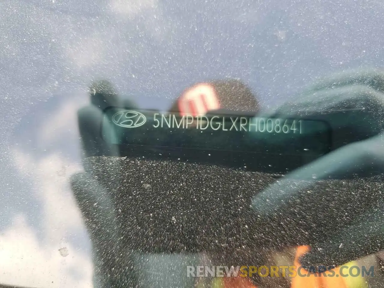 15 Photograph of a damaged car 5NMP1DGLXRH008641 HYUNDAI SANTA FE 2024