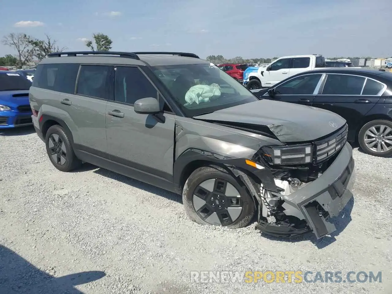 4 Photograph of a damaged car 5NMP24G18RH004616 HYUNDAI SANTA FE 2024