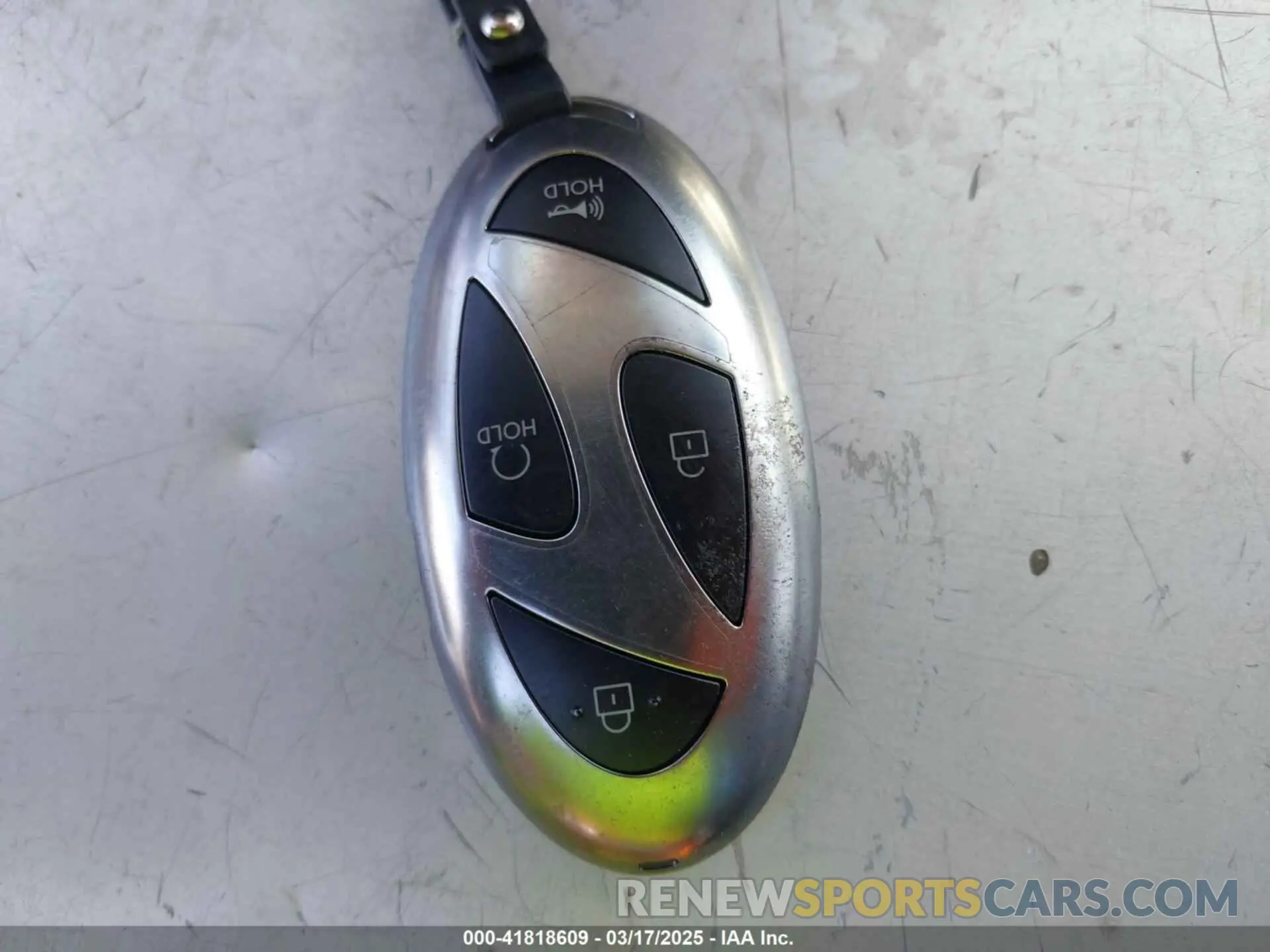 11 Photograph of a damaged car 5NMP24GL6RH012991 HYUNDAI SANTA FE 2024