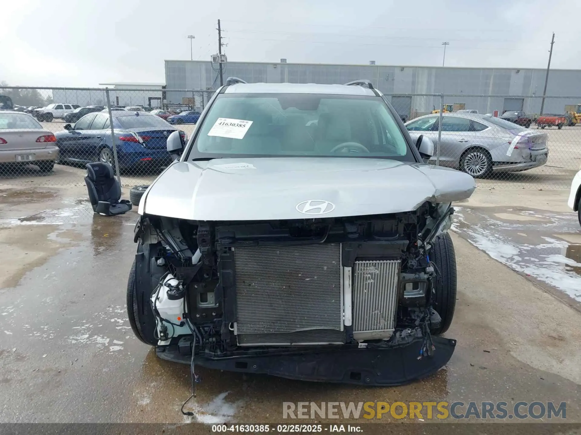 13 Photograph of a damaged car 5NMP24GL9RH022169 HYUNDAI SANTA FE 2024