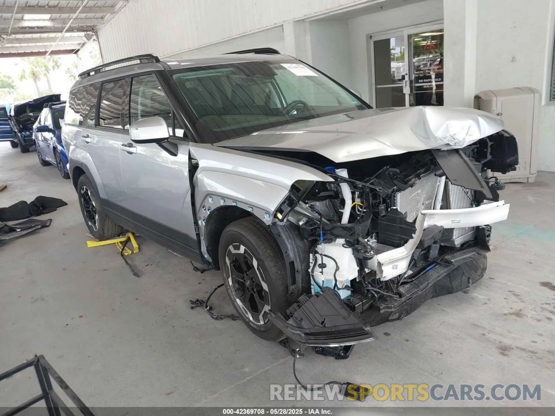 1 Photograph of a damaged car 5NMP24GL9RH022575 HYUNDAI SANTA FE 2024