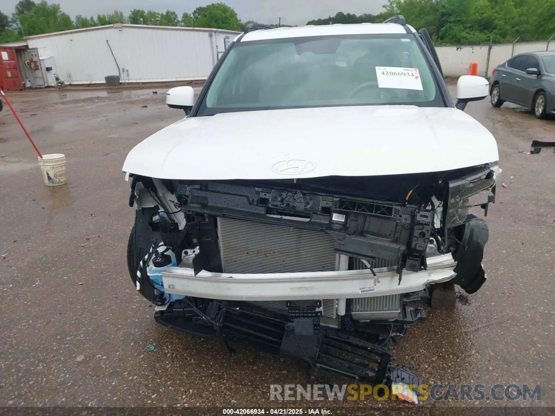 6 Photograph of a damaged car 5NMP24GL9RH065877 HYUNDAI SANTA FE 2024