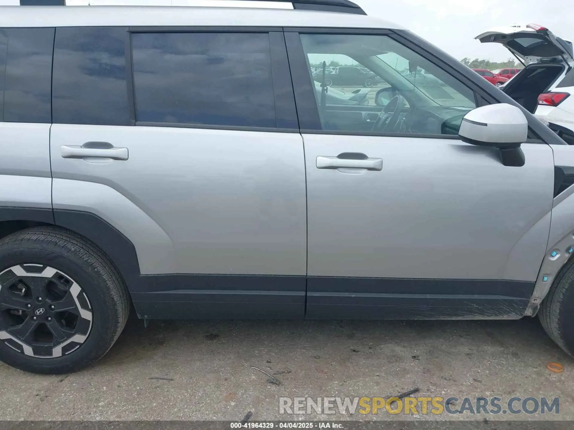 14 Photograph of a damaged car 5NMP2DGL0RH022786 HYUNDAI SANTA FE 2024