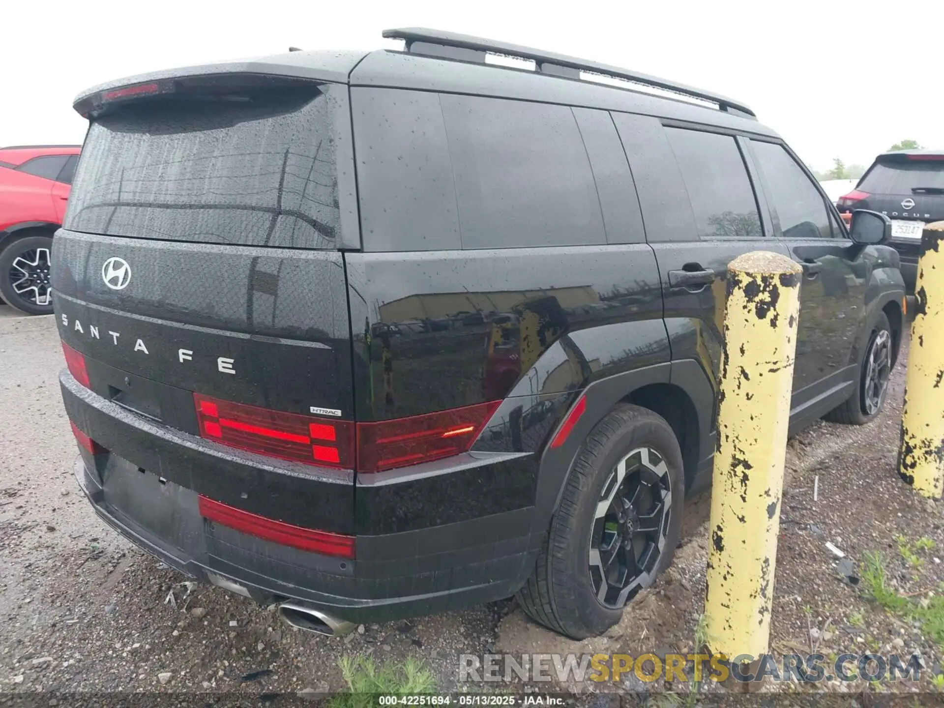 4 Photograph of a damaged car 5NMP2DGL3RH010289 HYUNDAI SANTA FE 2024