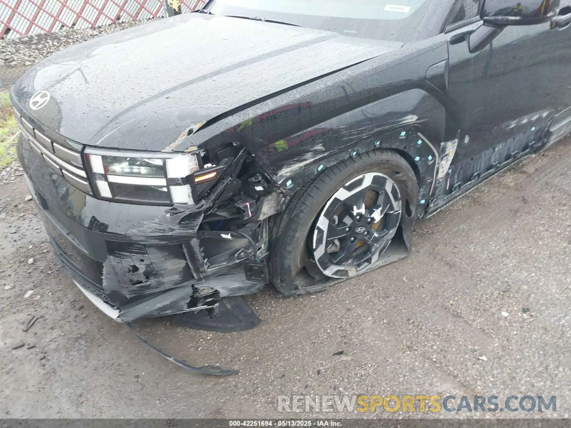 6 Photograph of a damaged car 5NMP2DGL3RH010289 HYUNDAI SANTA FE 2024