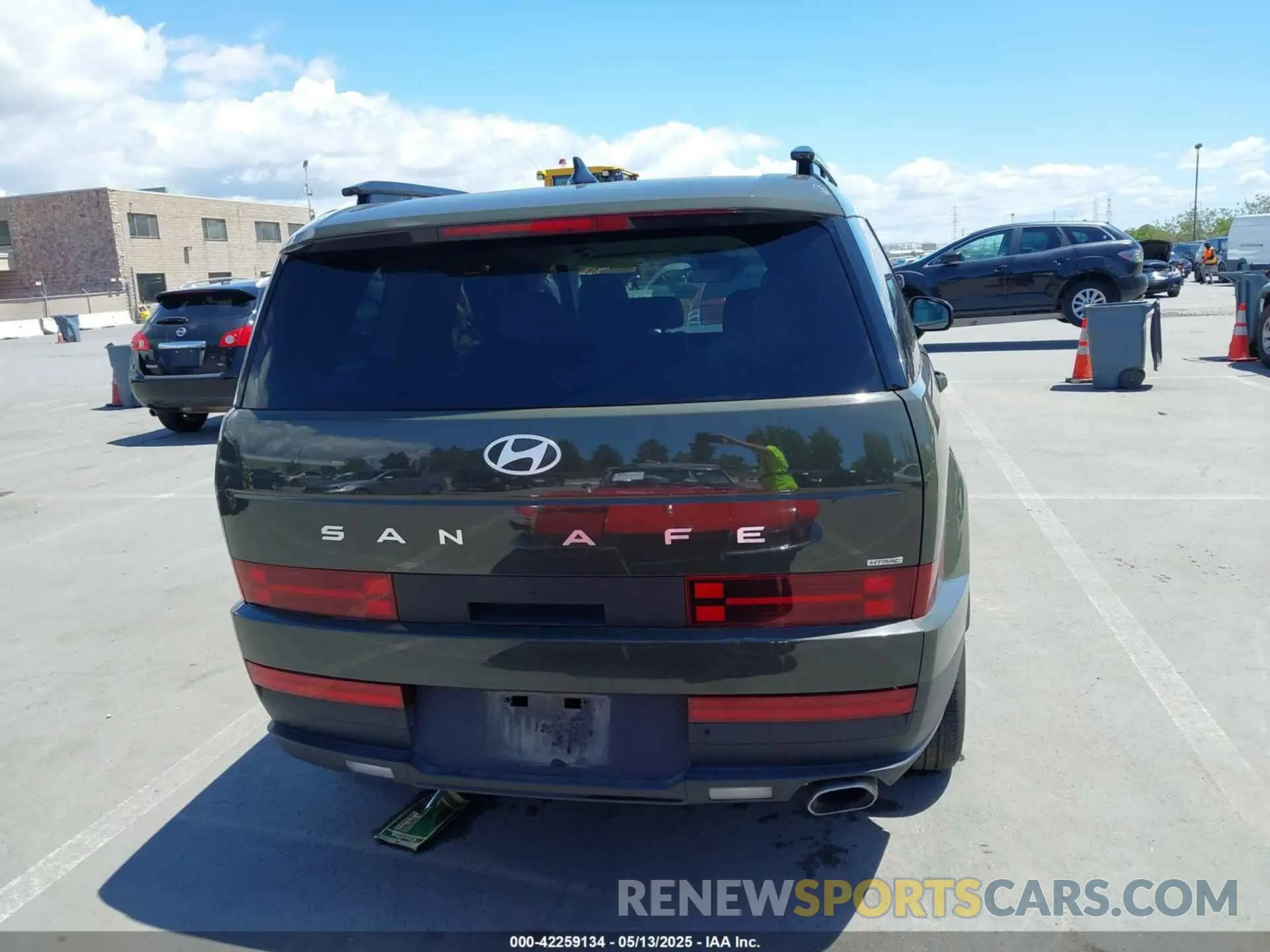 16 Photograph of a damaged car 5NMP2DGL6RH031525 HYUNDAI SANTA FE 2024