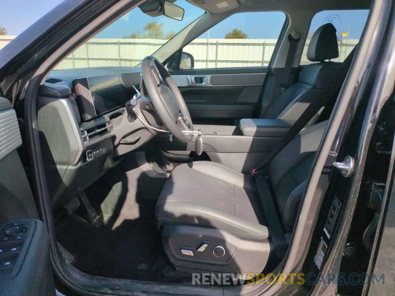 7 Photograph of a damaged car 5NMP2DGL7RH008979 HYUNDAI SANTA FE 2024