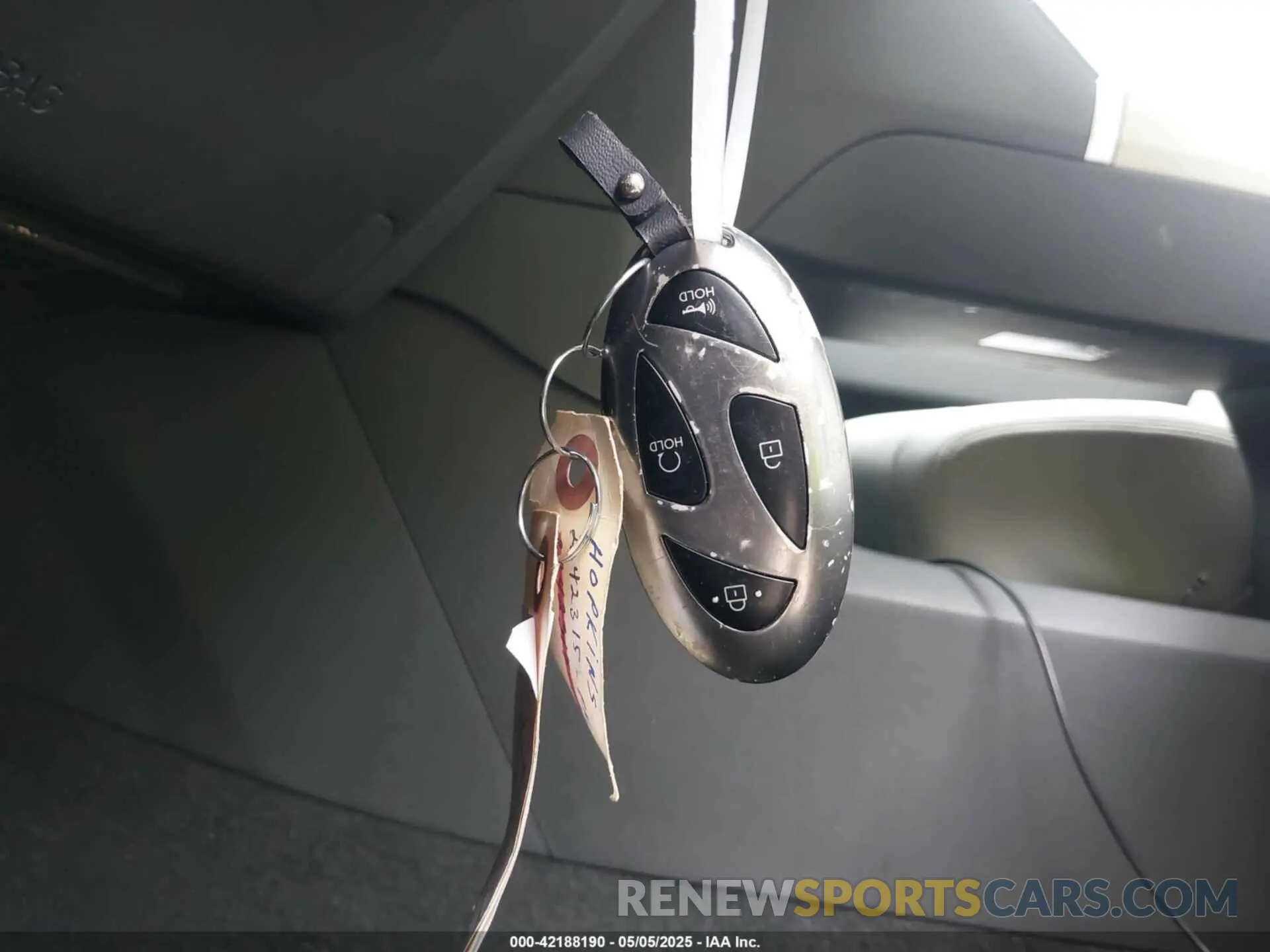 11 Photograph of a damaged car 5NMP2DGL7RH022073 HYUNDAI SANTA FE 2024