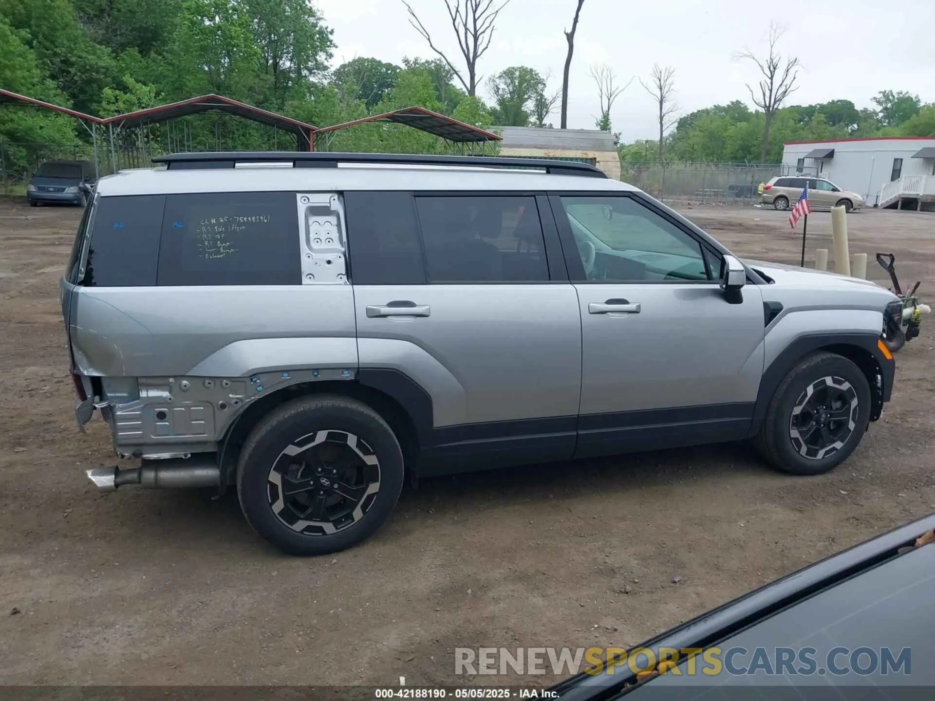14 Photograph of a damaged car 5NMP2DGL7RH022073 HYUNDAI SANTA FE 2024