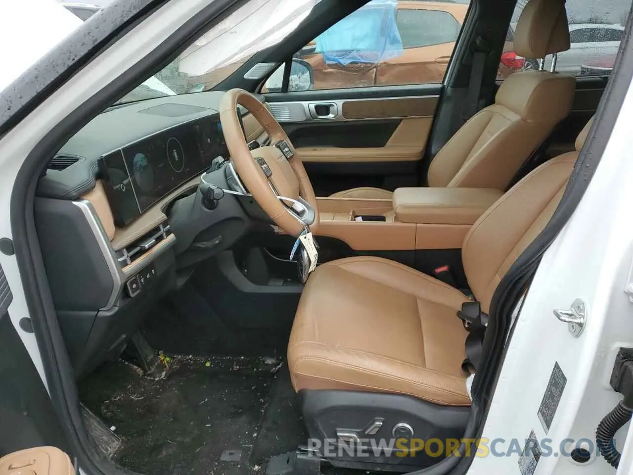 7 Photograph of a damaged car 5NMP34G12RH000655 HYUNDAI SANTA FE 2024