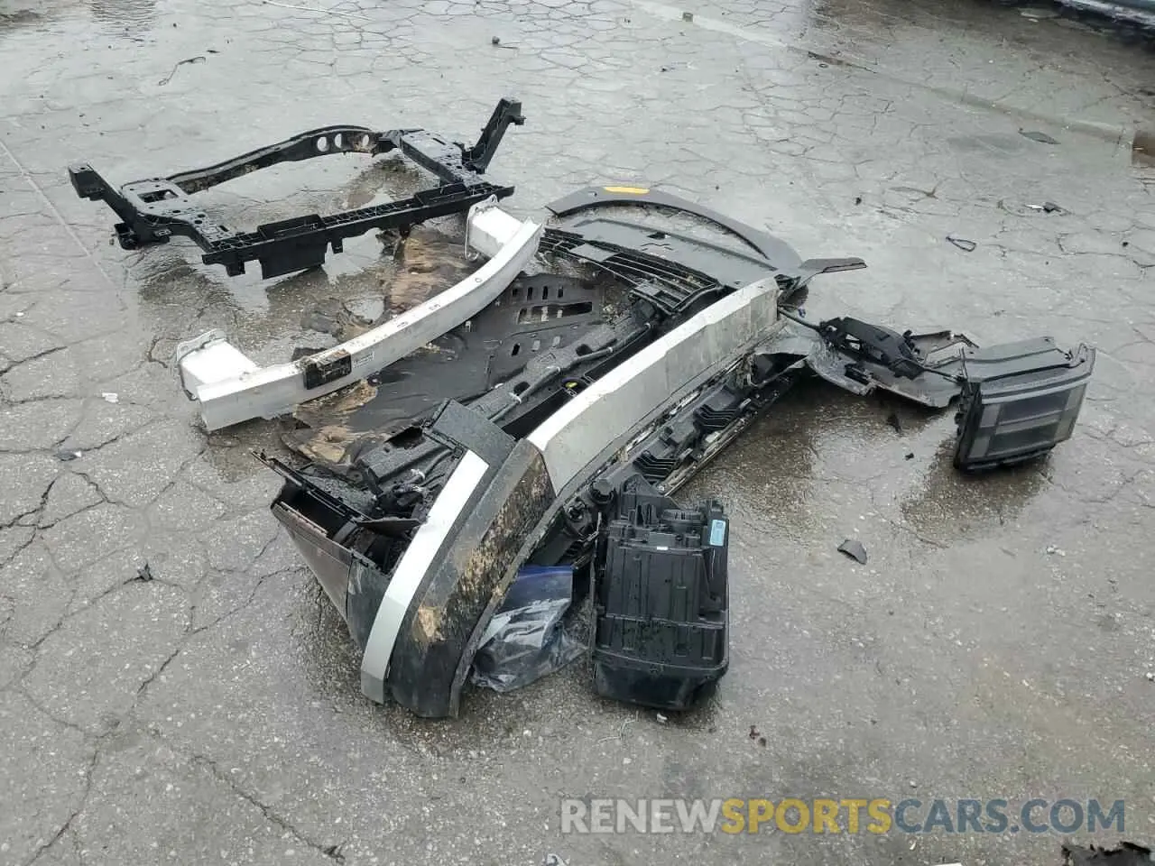 13 Photograph of a damaged car 5NMP34G15RH012881 HYUNDAI SANTA FE 2024