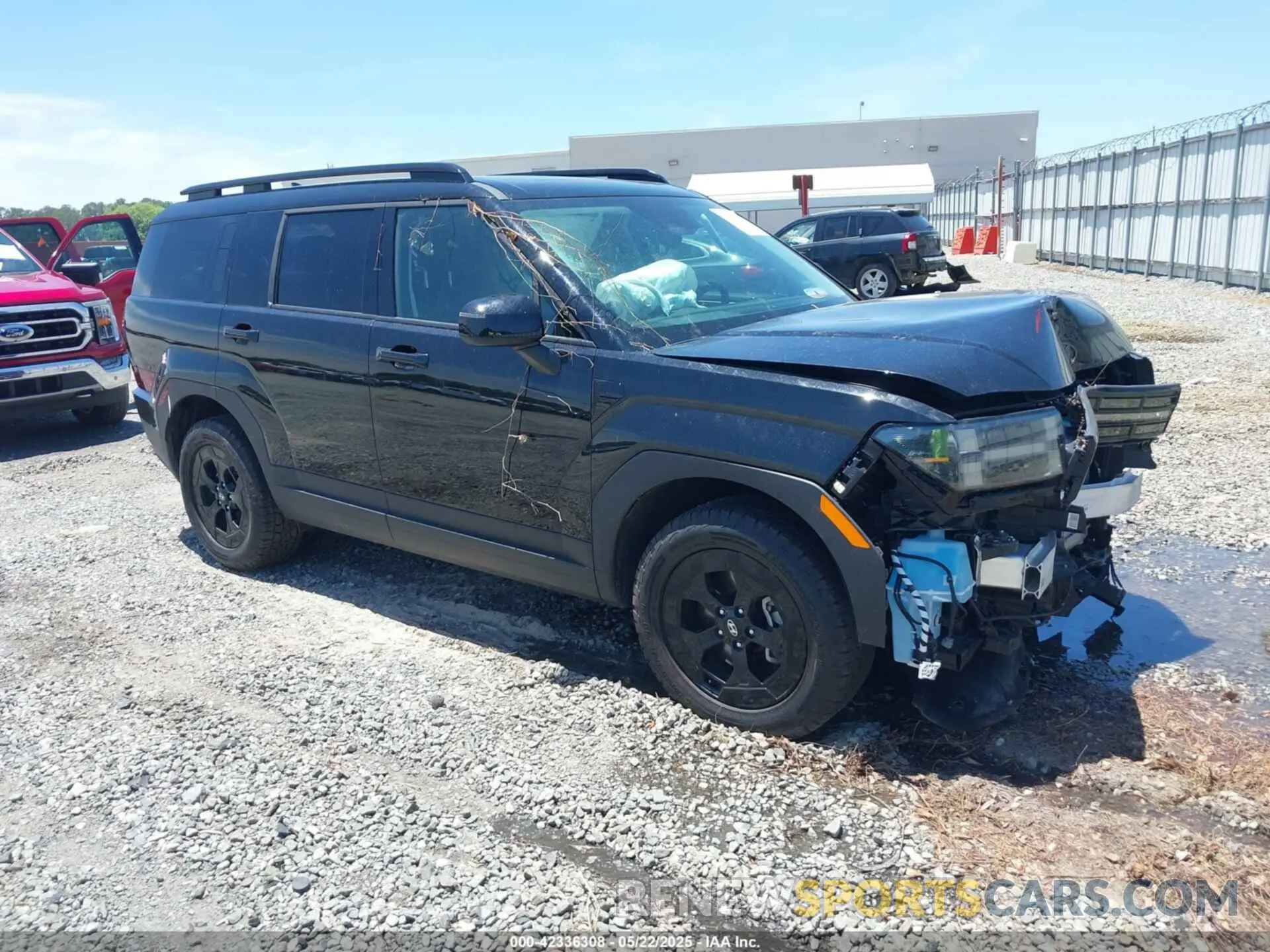 1 Photograph of a damaged car 5NMP3DGL0RH040086 HYUNDAI SANTA FE 2024
