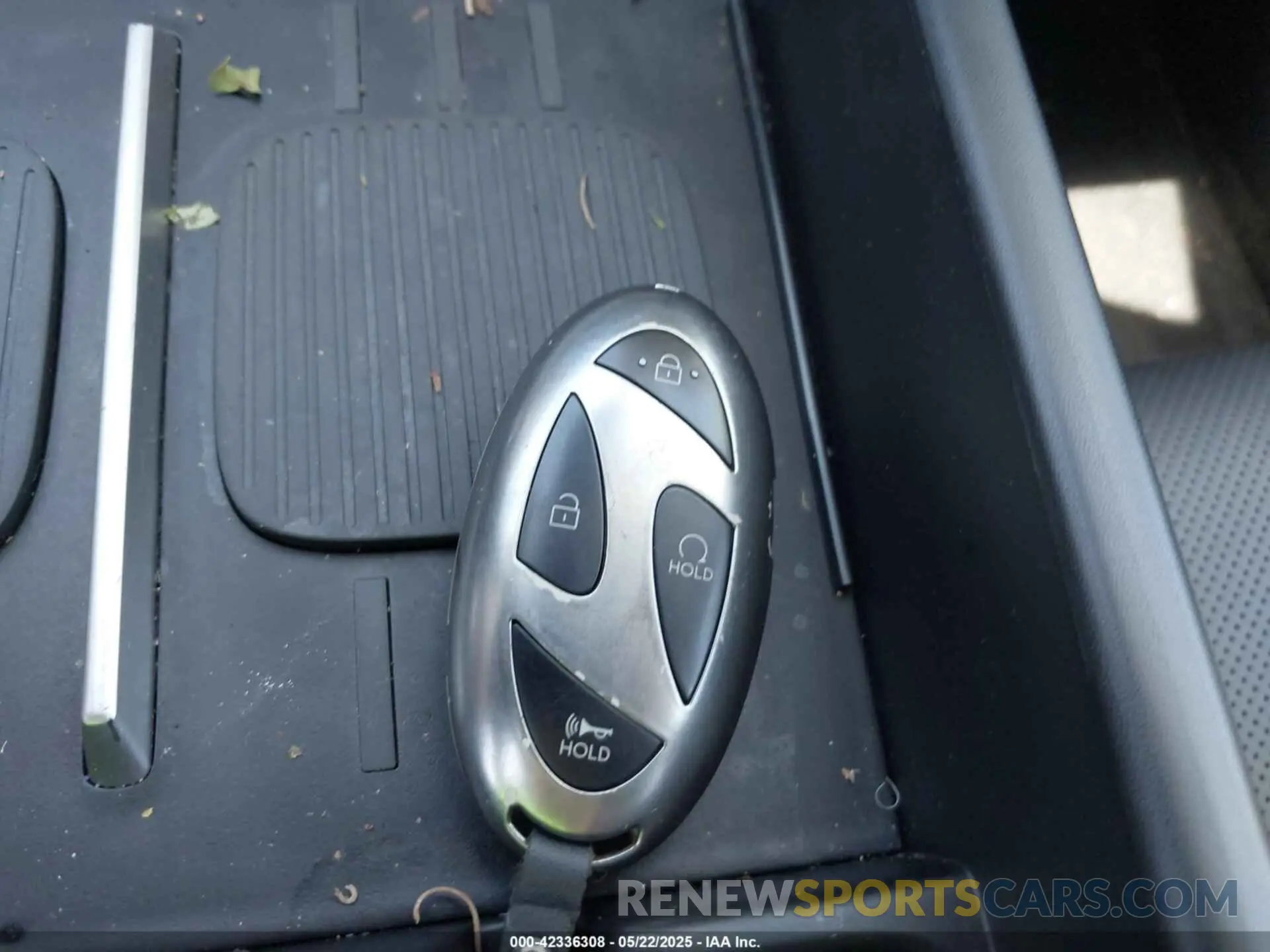 11 Photograph of a damaged car 5NMP3DGL0RH040086 HYUNDAI SANTA FE 2024