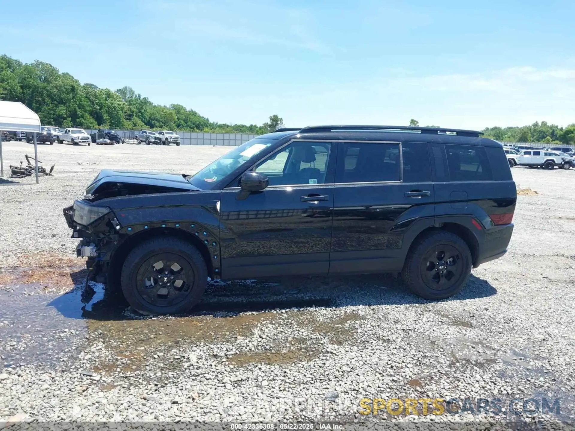 14 Photograph of a damaged car 5NMP3DGL0RH040086 HYUNDAI SANTA FE 2024