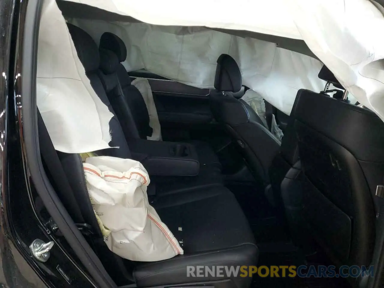12 Photograph of a damaged car 5NMP3DGL3RH031771 HYUNDAI SANTA FE 2024