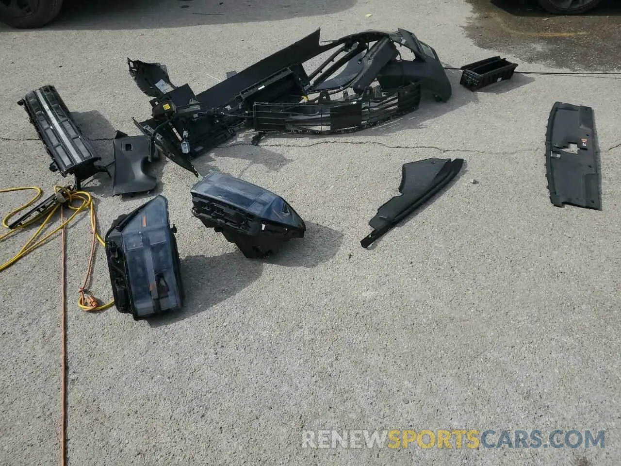 13 Photograph of a damaged car 5NMP3DGL4RH019161 HYUNDAI SANTA FE 2024