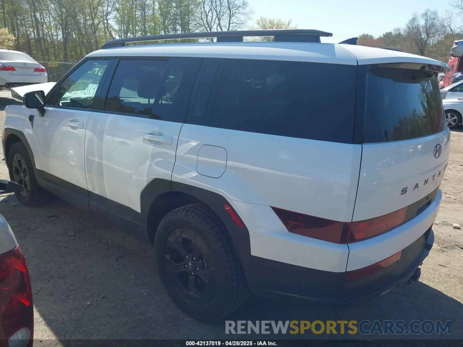 3 Photograph of a damaged car 5NMP3DGL6RH009814 HYUNDAI SANTA FE 2024