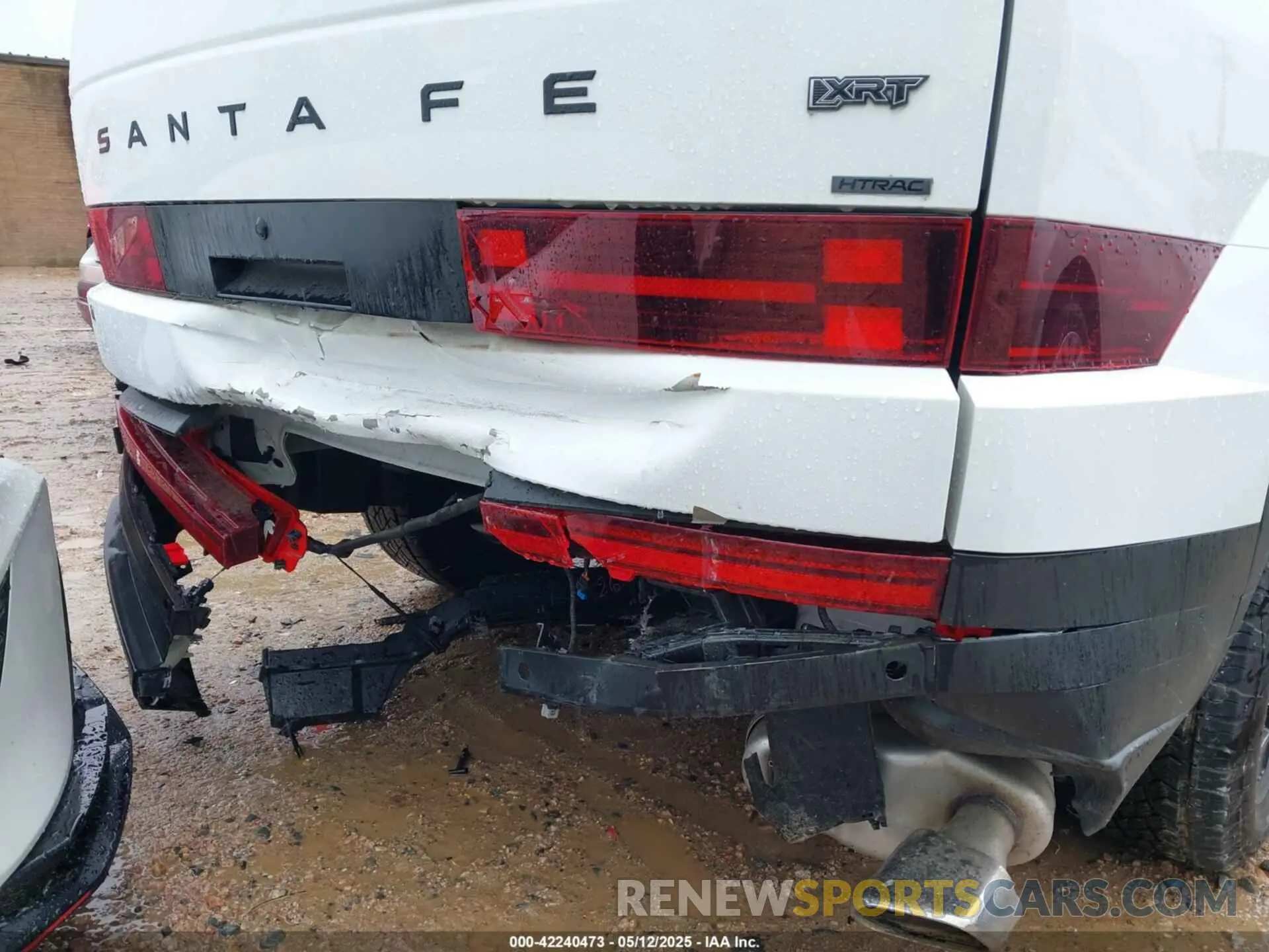 6 Photograph of a damaged car 5NMP3DGLXRH017575 HYUNDAI SANTA FE 2024