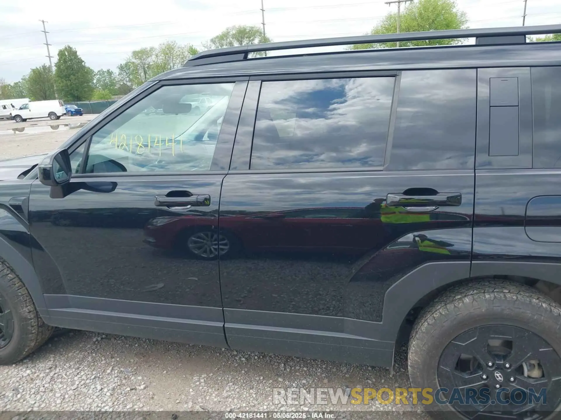 15 Photograph of a damaged car 5NMP3DGLXRH025966 HYUNDAI SANTA FE 2024