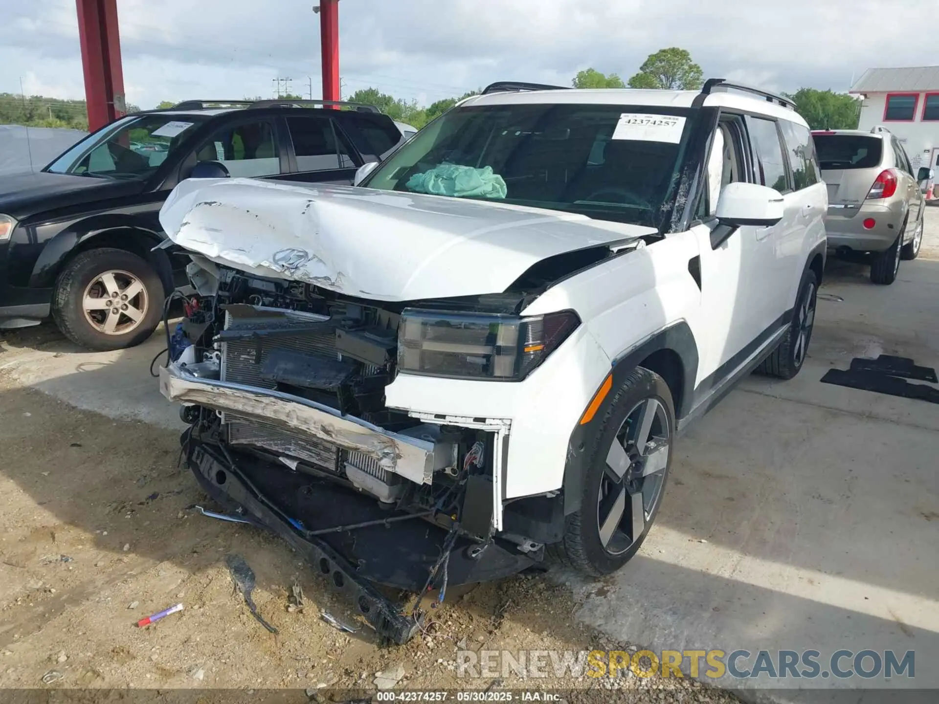 2 Photograph of a damaged car 5NMP44GL1RH029384 HYUNDAI SANTA FE 2024