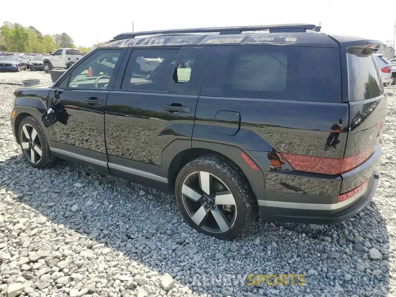 2 Photograph of a damaged car 5NMP4DGL0RH000684 HYUNDAI SANTA FE 2024