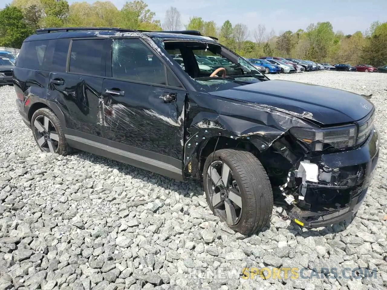 4 Photograph of a damaged car 5NMP4DGL0RH000684 HYUNDAI SANTA FE 2024