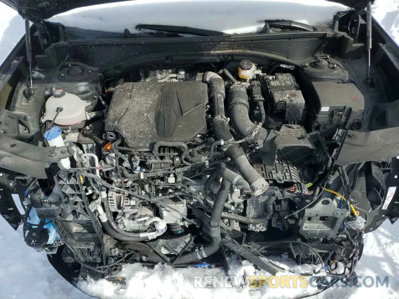 12 Photograph of a damaged car 5NMP4DGL0RH021423 HYUNDAI SANTA FE 2024