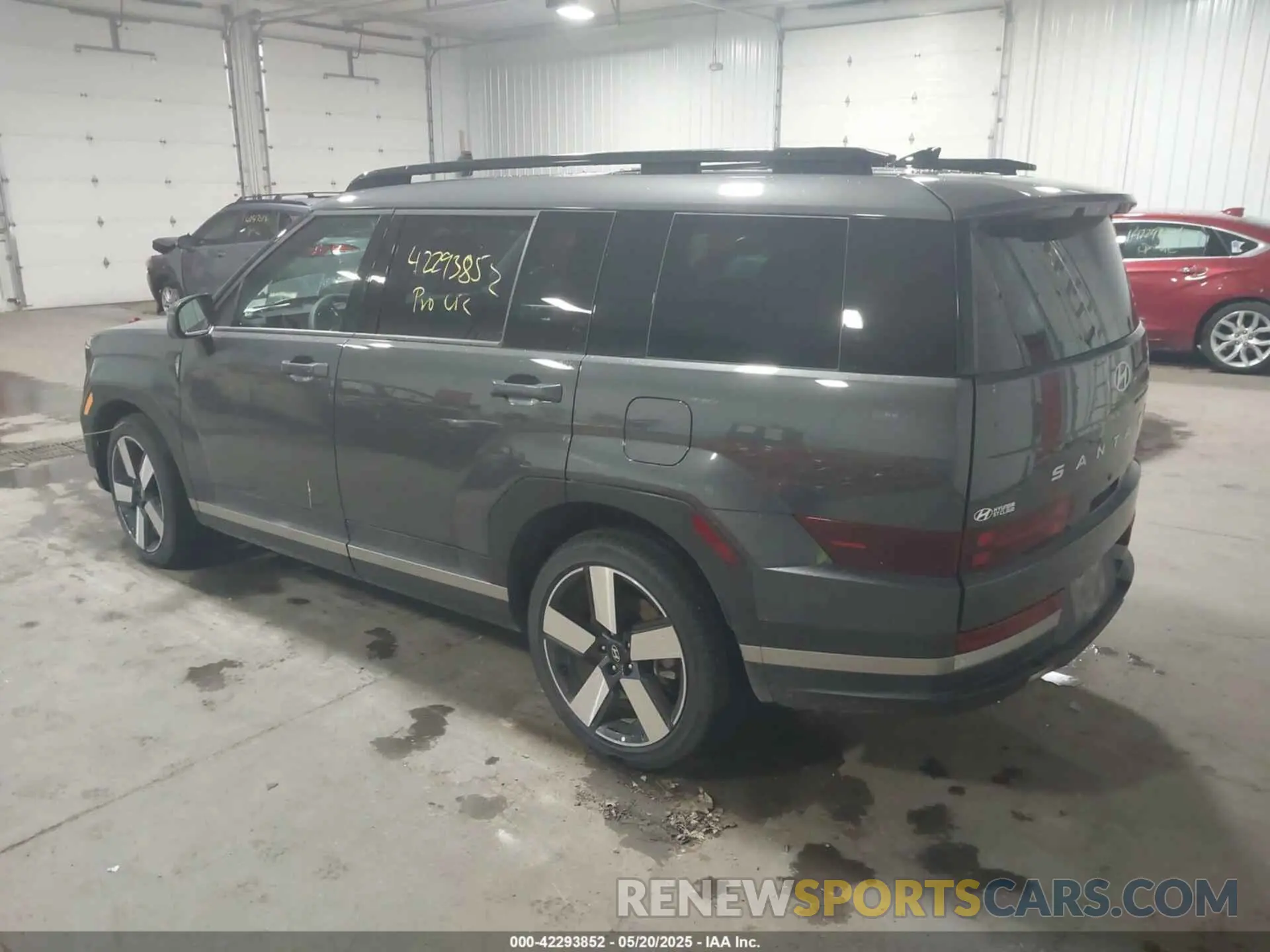 3 Photograph of a damaged car 5NMP4DGL0RH064644 HYUNDAI SANTA FE 2024